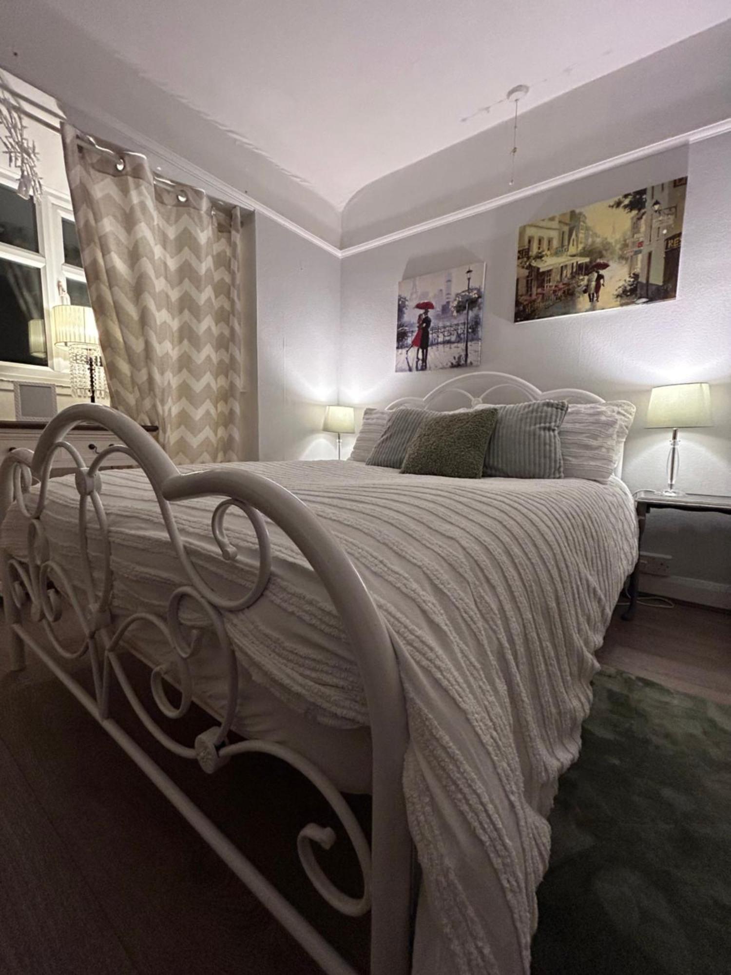 Redditch Rest Near Town Centre & Transport Links 아파트 외부 사진