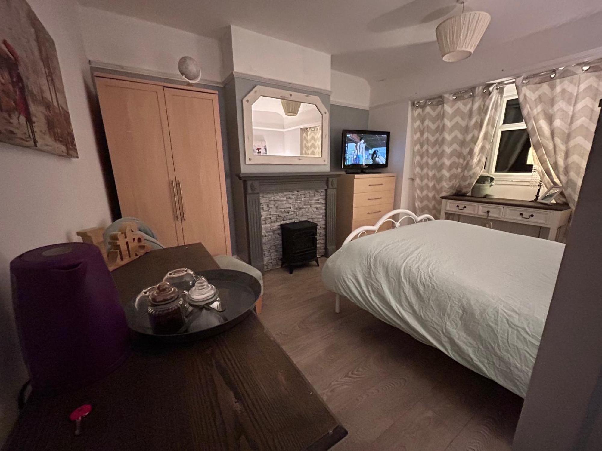 Redditch Rest Near Town Centre & Transport Links 아파트 외부 사진