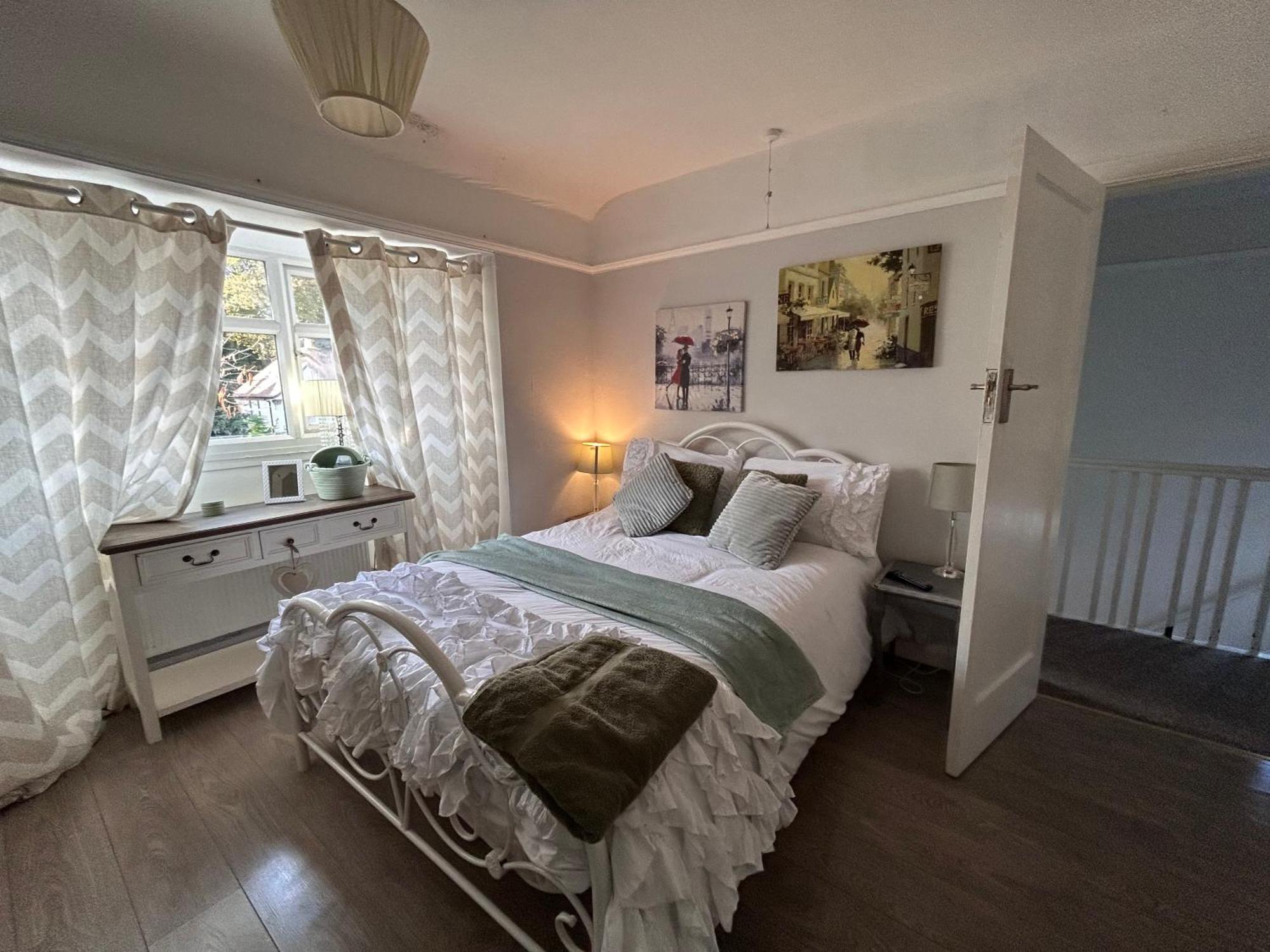 Redditch Rest Near Town Centre & Transport Links 아파트 외부 사진